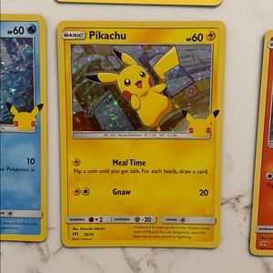 McDonald’s Pokémon Hologram Pikachu +19 cards